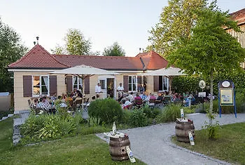 Schloss Zu 3* Hopferau