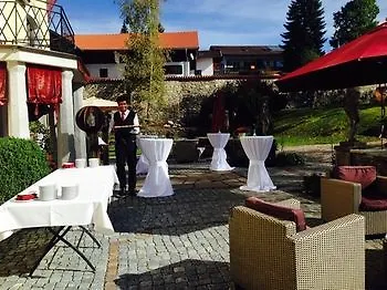 ホテル Schloss Zu 3*