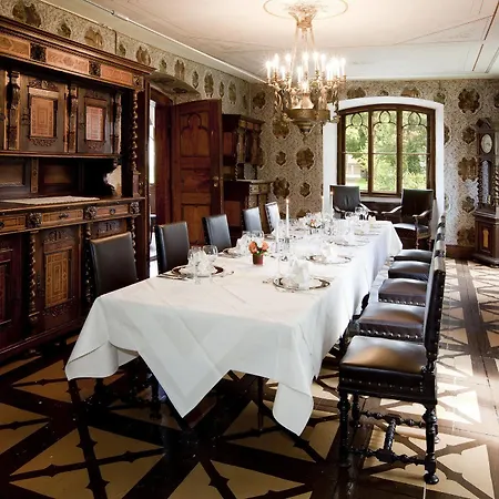ホテル Schloss Zu 3*